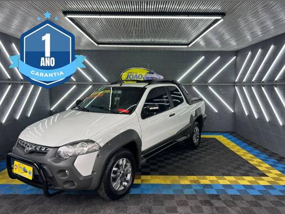 FIAT STRADA 1.8 MPI ADVENTURE CD 16V FLEX 2P MANUAL FIAT STRADA 1.8 MPI ADVENTURE CD 16V FLEX 2P MANUAL